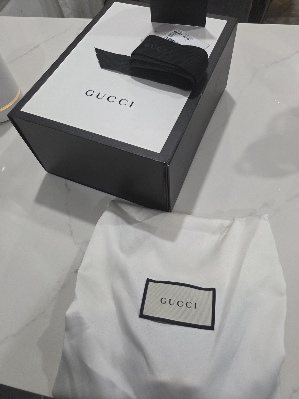 Authentuc Gucci Black Leather Belt with Gold Double G Buckle - Picture 6 of 8